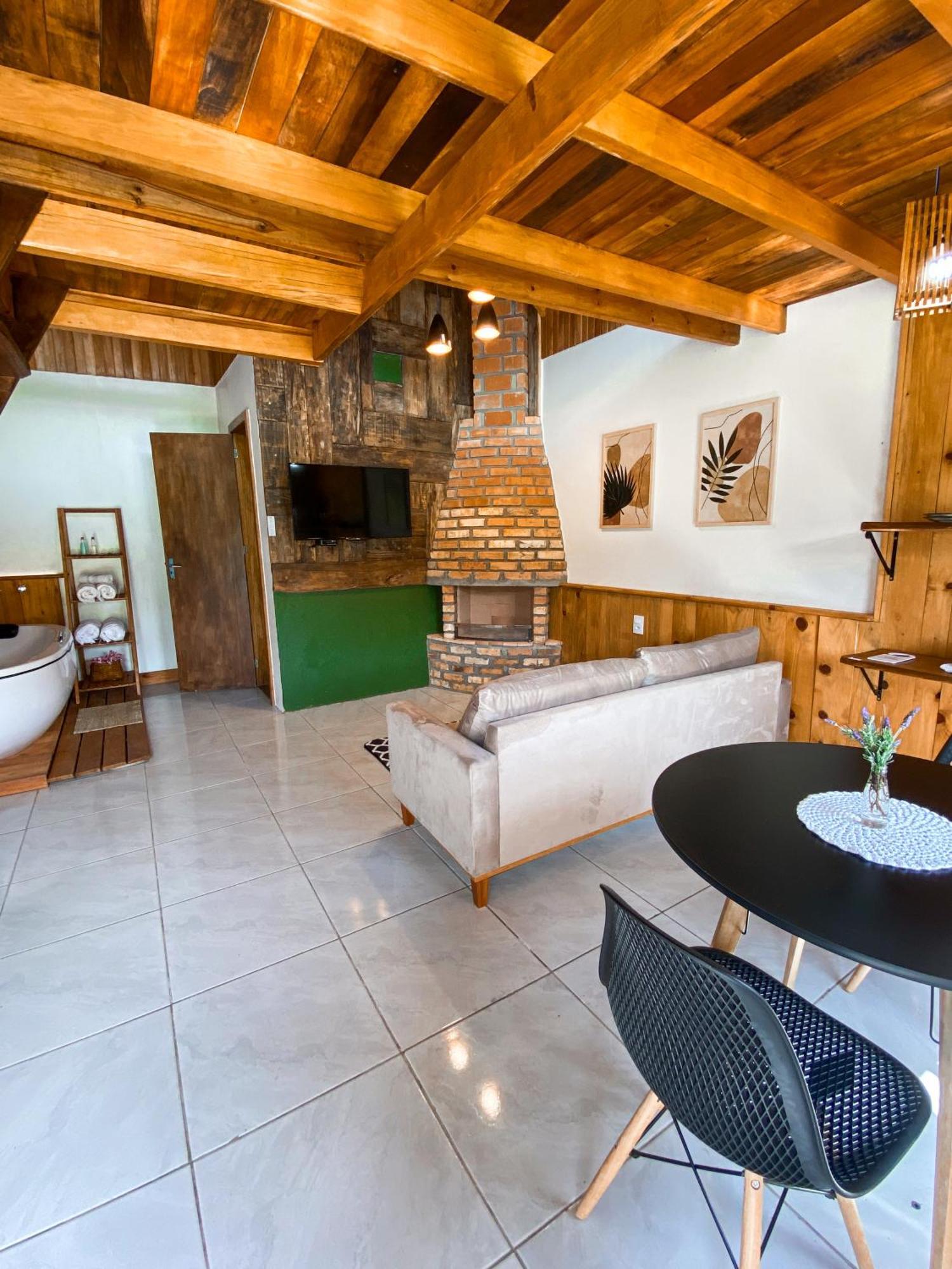 Pousada Rural Pavao - Suites E Chales Урубиси Экстерьер фото