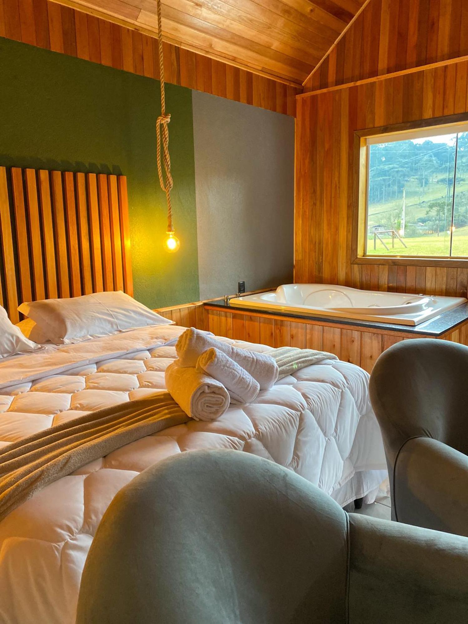 Pousada Rural Pavao - Suites E Chales Урубиси Экстерьер фото